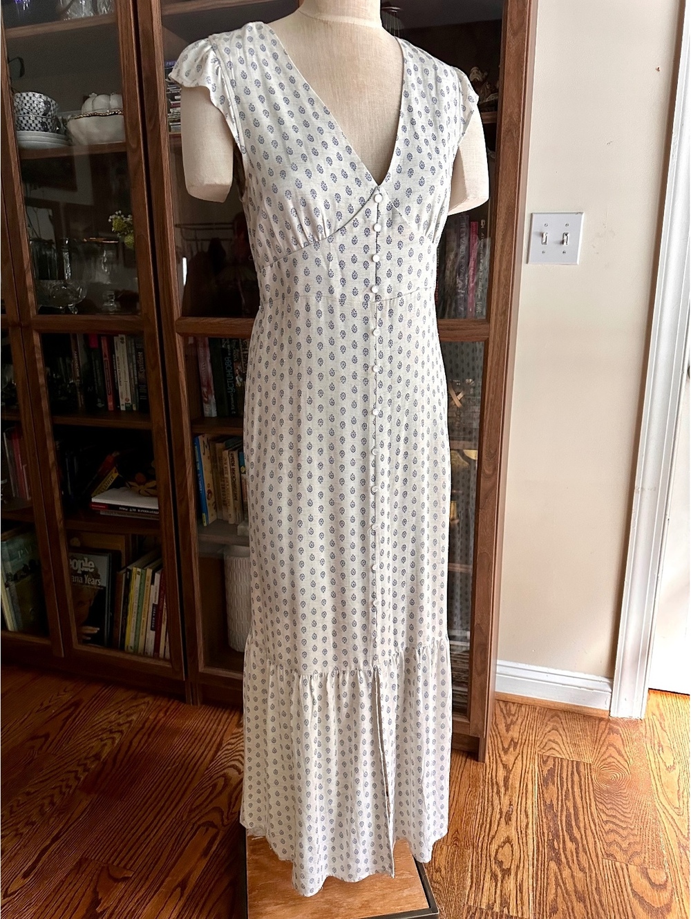 Monteau Los Angeles Imperial Empire Style Cream Linen-Blend Maxi Dress Size L